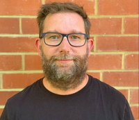 Dr Nicholas Bowden headshot