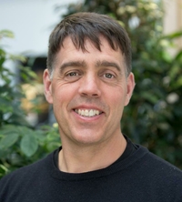 Professor Nick Draper headshot